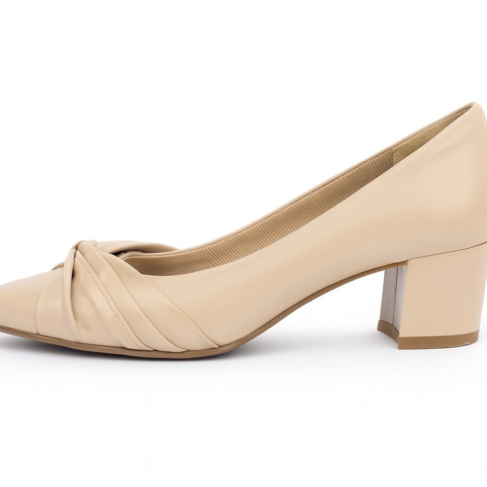 Easy Street Millie Beige Slip-On Dress Shoes 8N Comfort Block Heel - Picture 3 of 5